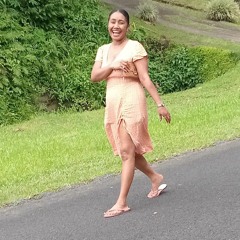 Lisa Lomalagi.......