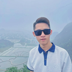 Hoàng Linh