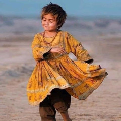 Junaid Amin гишүүн