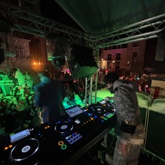 Mo Zee Naa Nekie Remix Ft DJ LV