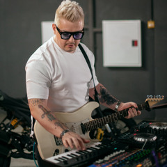 Simon X