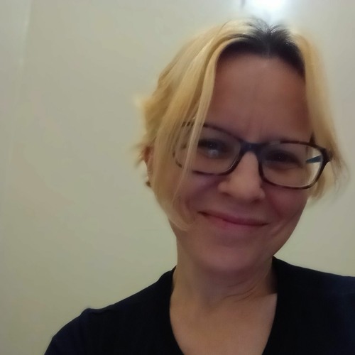 Julie Van Doren’s avatar