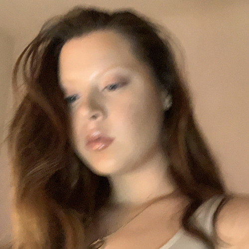 Sarah Renee’s avatar