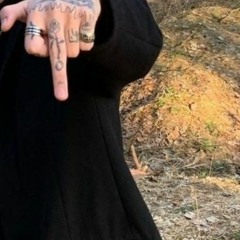 ​ ​ ​ ​ ​ ​