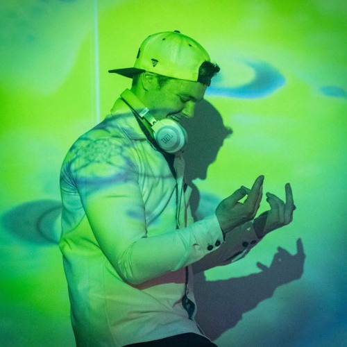 DJ YK’s avatar