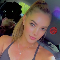 carysanne from Japan