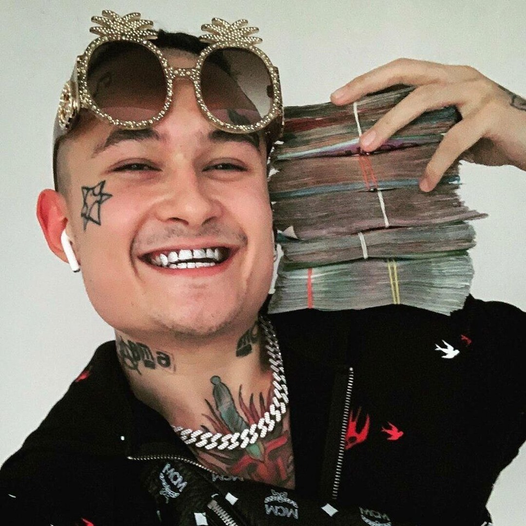 Hamma oxshab silkitadi