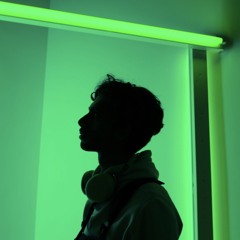 ᴛʜᴜɴᴅᴇʀʙɪʀᴅ