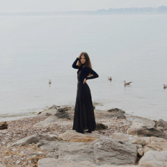 Anna Selez