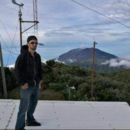 Mauricio Chaves’s avatar