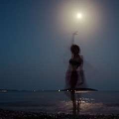 𝓕