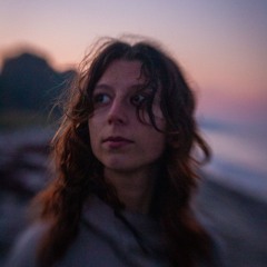 adela 00