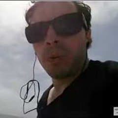 Infinite Plane Radio