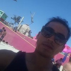 Charl Ro