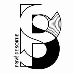 Privée de sortie
