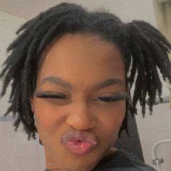 chrisleneee._