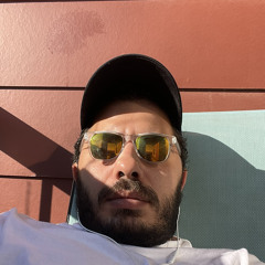 النجم يونان