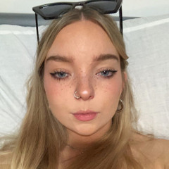 Phoebe Cliff