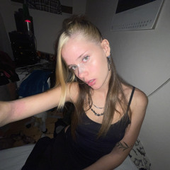 CHÉRIE JULIE