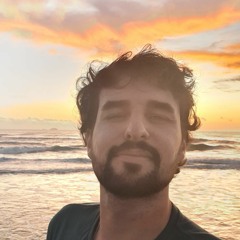 Lucas Favarao