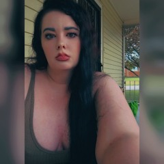 Ghostgirlhauntyoubg