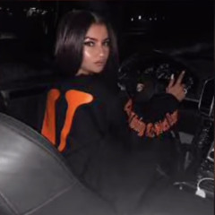 Vlone Teø