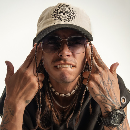 Juany Bravo artist photo