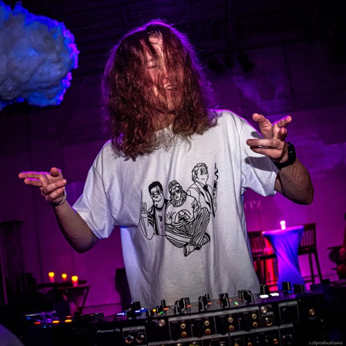 Snickle Fritz - Monstercat x Blanke Power Mix Contest