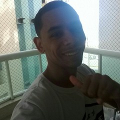 Dennis Moises