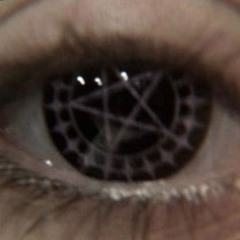 𖤐𝔓𝔥𝔞𝔫𝔱𝔬𝔪 кровь🩸