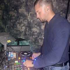 DJChazzr
