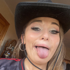 Leah McNamaraa