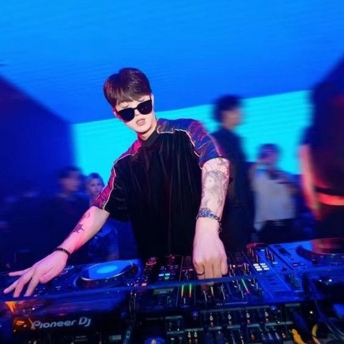 DJ YIYAN(KR)이얀’s avatar