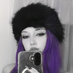 Lisa🧌🏴‍☠️