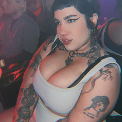 NACHTHEXE_