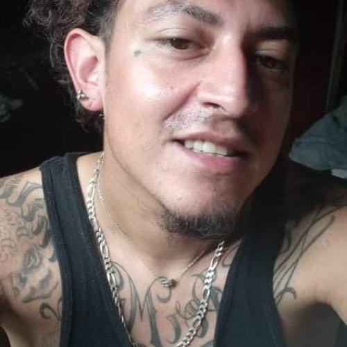 Adrian Perez’s avatar