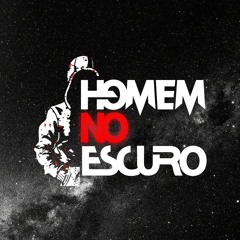 HOMEM NO ESCURO