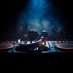 DJ And2E