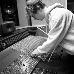 Adrian Pontvik Zvejnieks