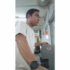 Ronny Damayatri