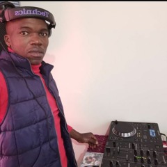 DJ KOMZA