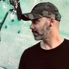 Luis Damora