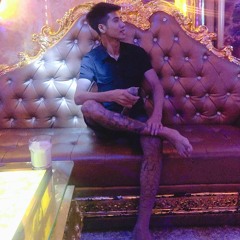 tứ kẹo