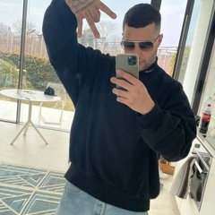 %@€!€#
