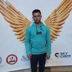 محمود مصطفي