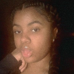 jayla 👩‍❤️‍💋‍👩