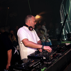 DJ TITAN