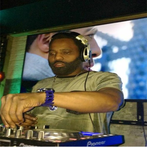DJ George J.’s avatar
