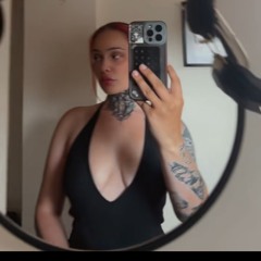 thatgirlacrossthestreet