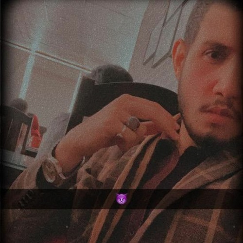 Zeeshø🥀’s avatar